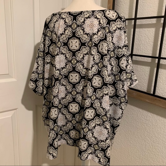 Croft & Barrow multi colored patterned Blouse size 2X - Picture 3 of 7